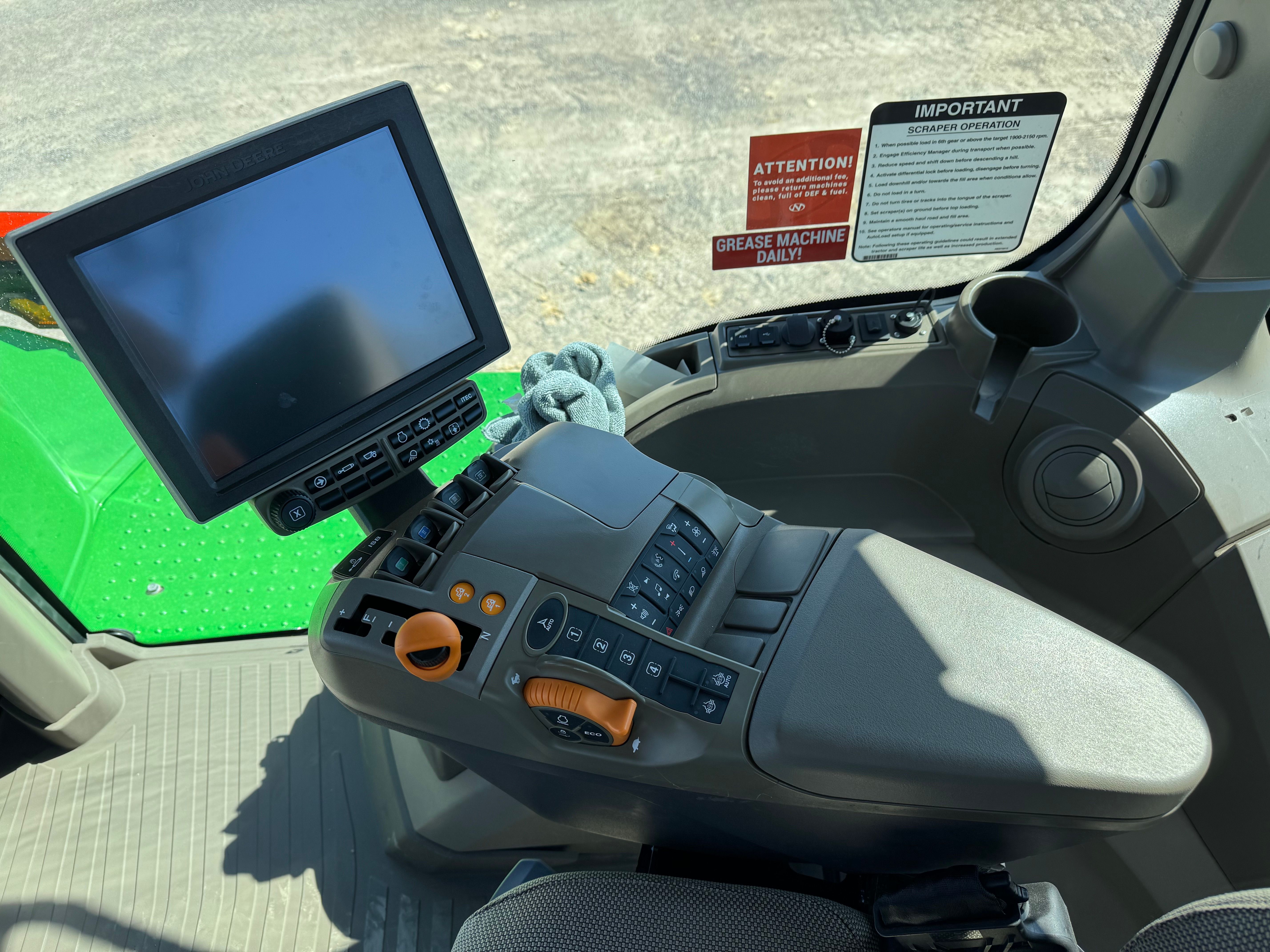 2023 JOHN DEERE 9R 540 Photo 5 Thumbnail