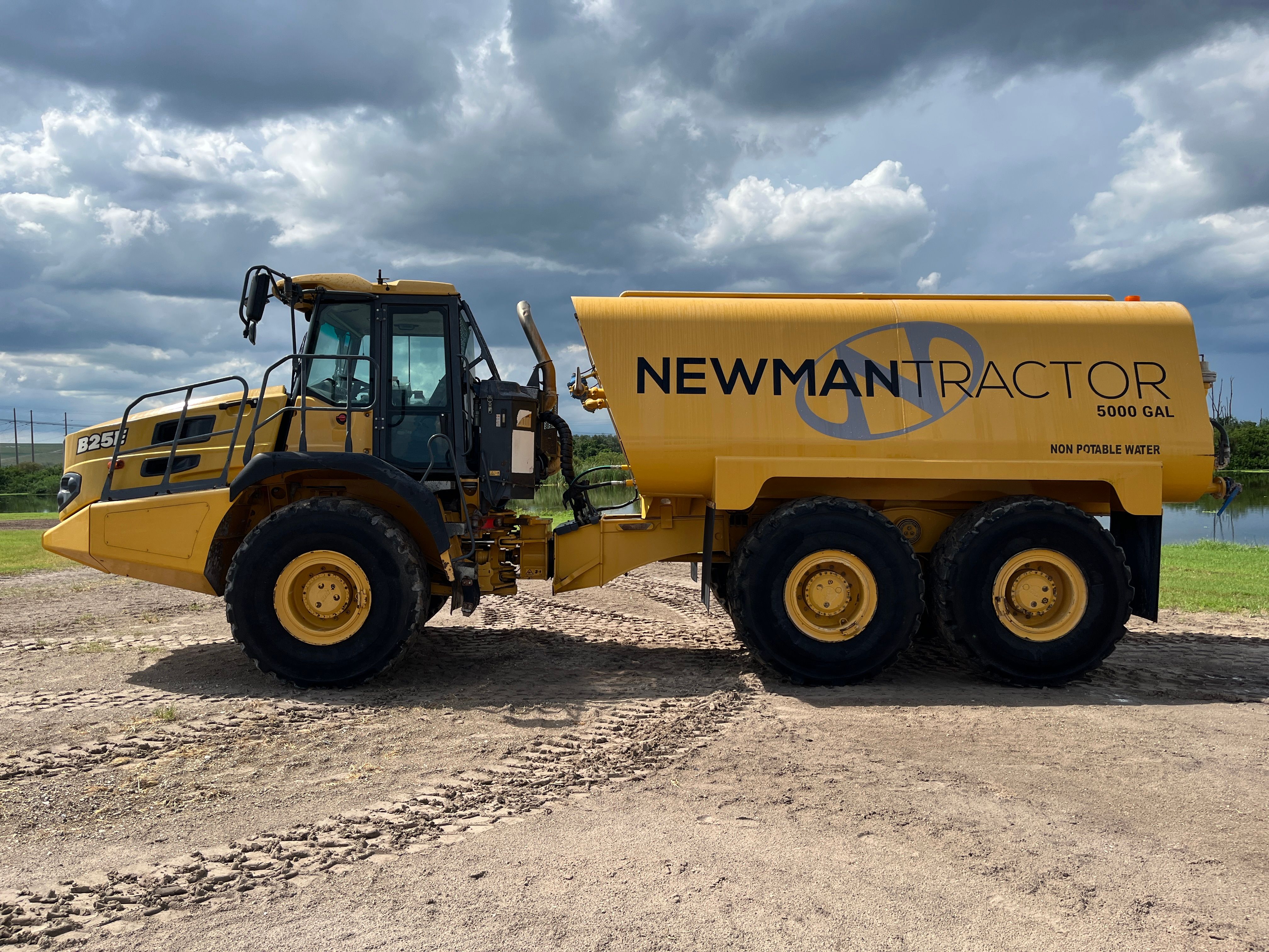 2016 BELL B25E Photo 2 Thumbnail