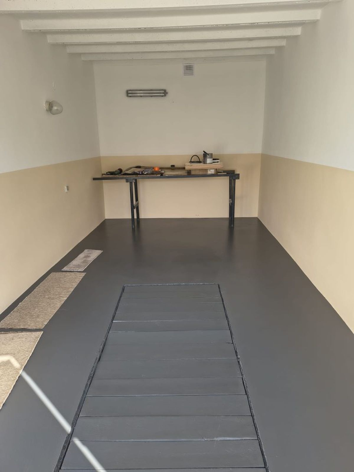 Kompleksowy remont garażu z kanałem