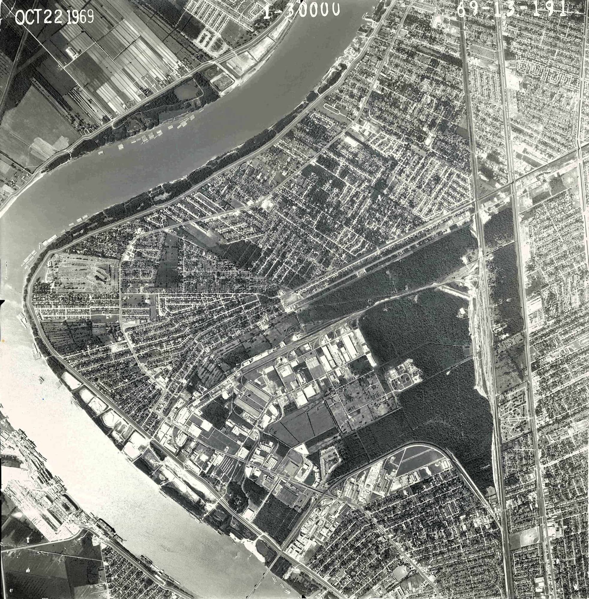 1969 aerial of Elmwood Center, Jefferson Parish, with The Francis site marked