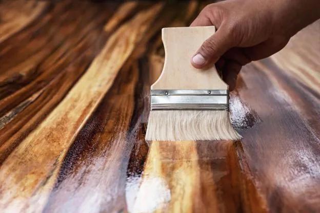 Cellulose-Solvent Interaction in Wood Polishing