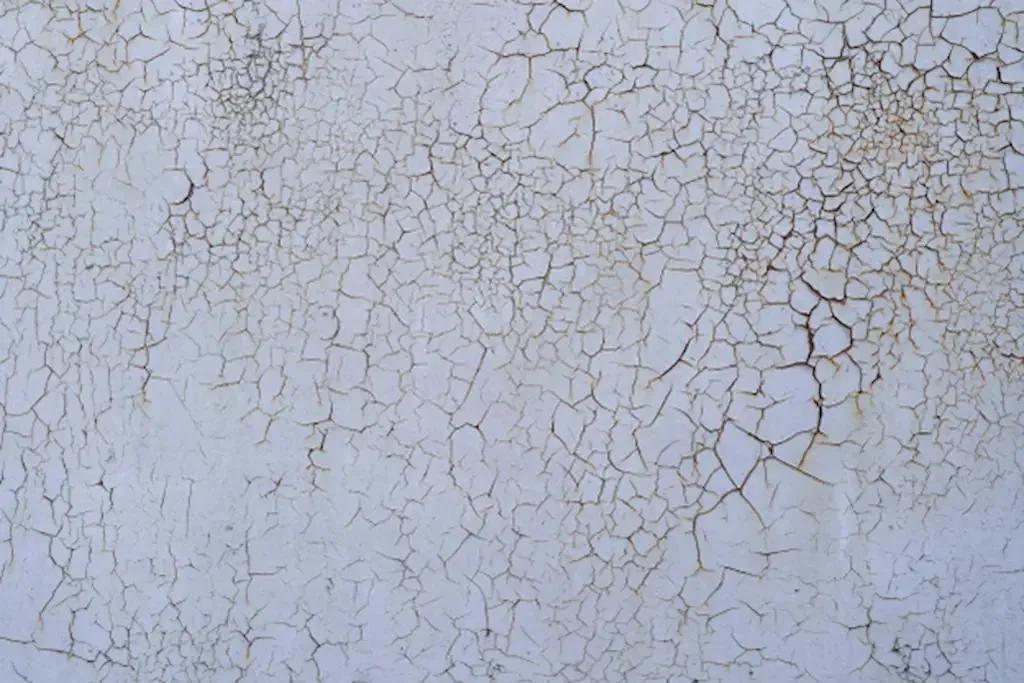 Hairline vs Deep Cracks Indoors: Which Filler to Use