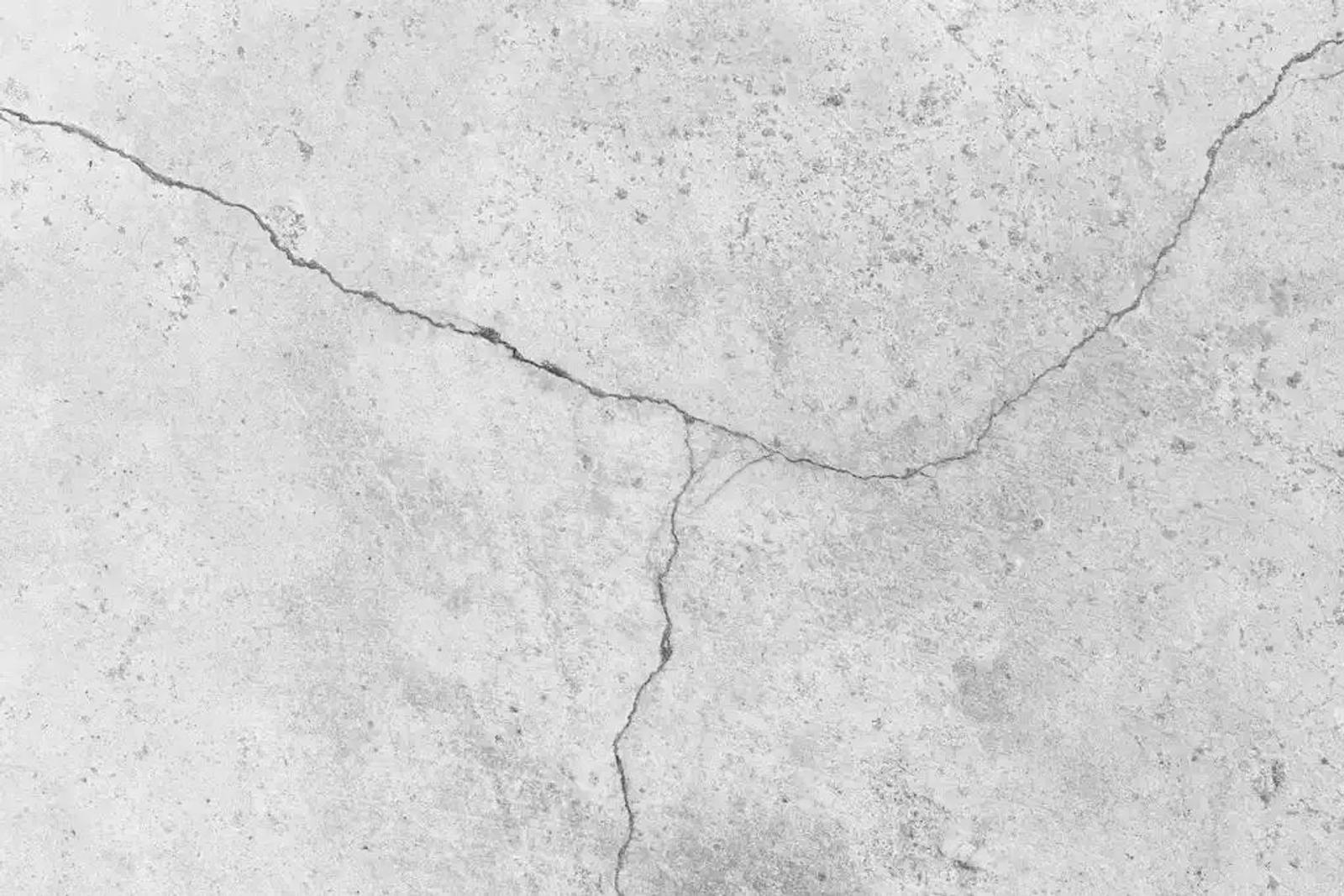 Crack Types in Old Homes: Structural vs Cosmetic Guide