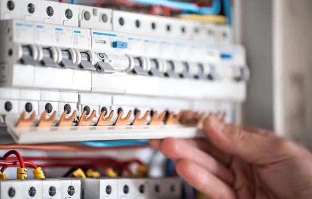 Electrical Load and Safety Check: MCB, Earthing & Surge Guide