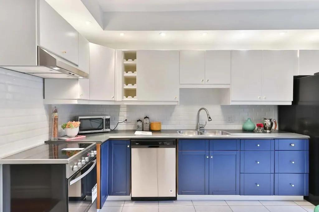 Kitchen Cleaning Tips for a Spotless & Hygienic Space