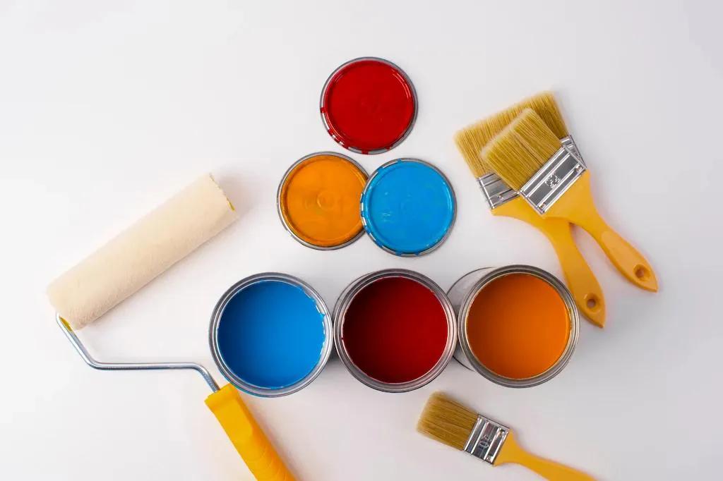 Guide to Heat and Dust Resistant Paint for Cooler Walls