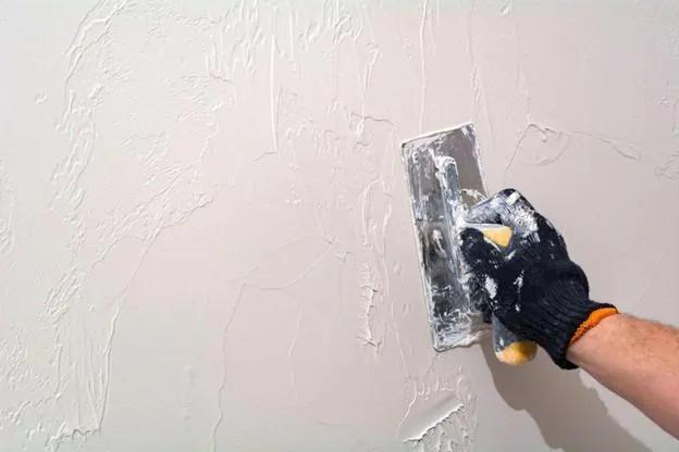 Exterior Plastering: Drip Moulds & Corner Beads