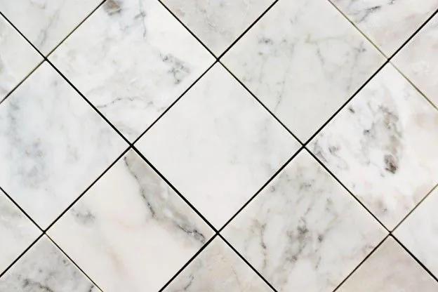 Clicking Sound in New Floor: Causes & Fixes