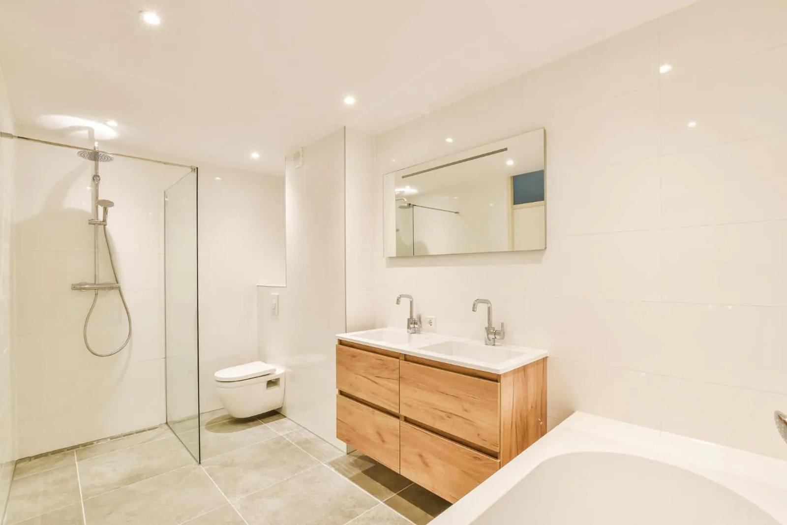 Bathroom Cleaning Hygiene & Cleaning Tips