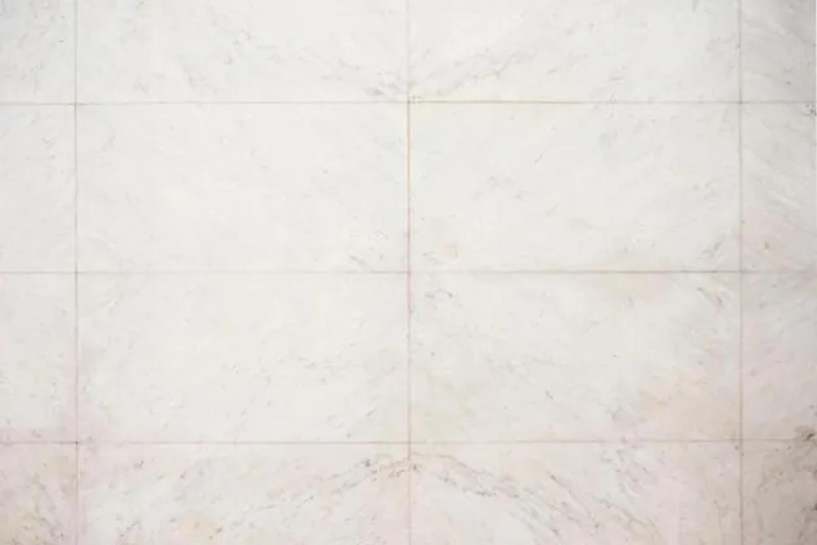 How to Fix Gaps Between Tiles and Wall Corners: Safety Guide