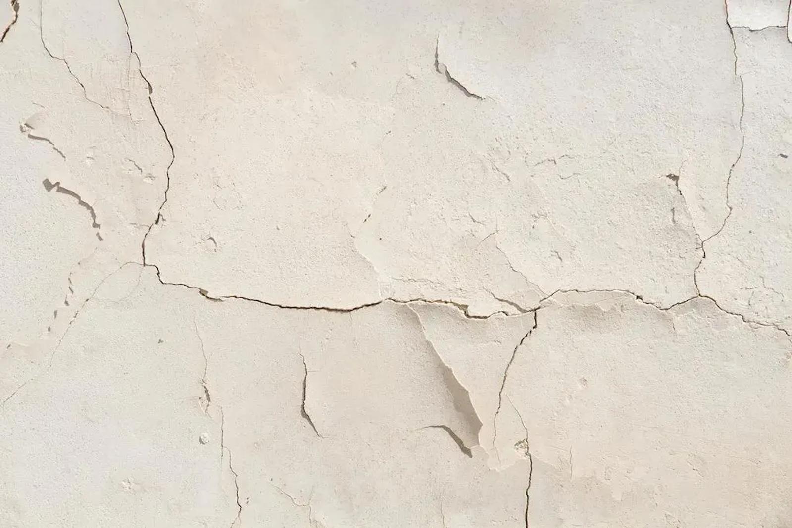 Types of Wall Cracks & How to Fix Them
