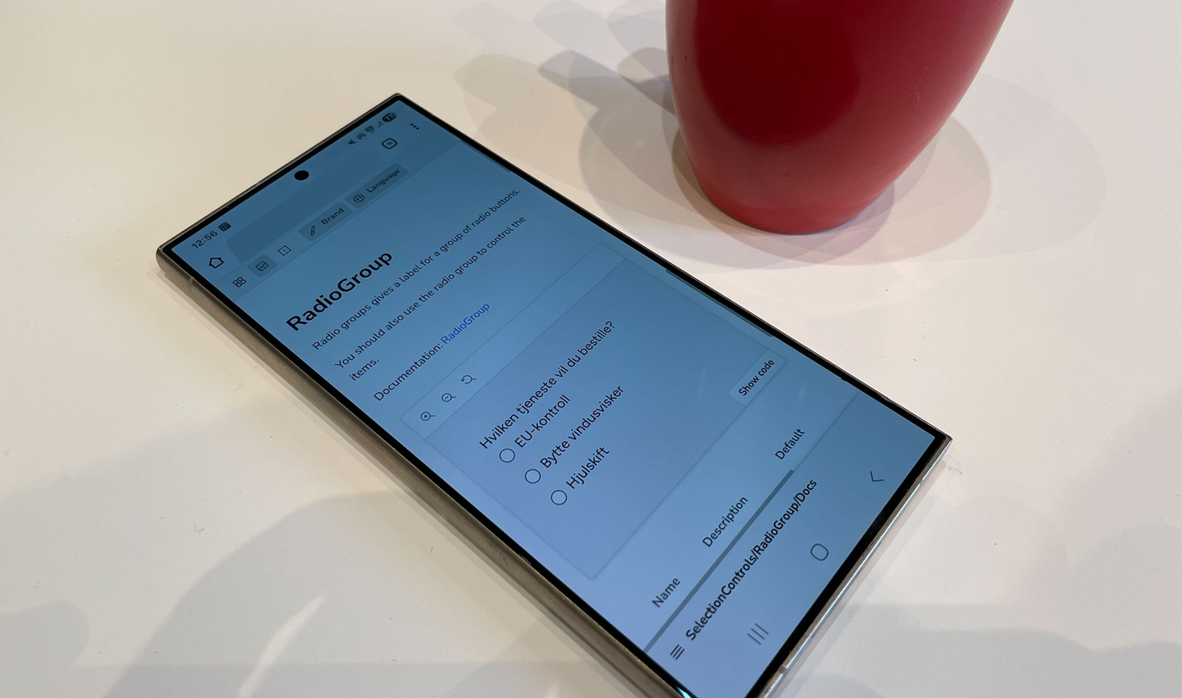 Radio-knapper ser enkle ut og er overalt, men koden kan virke overflødig og er sårbar for feil