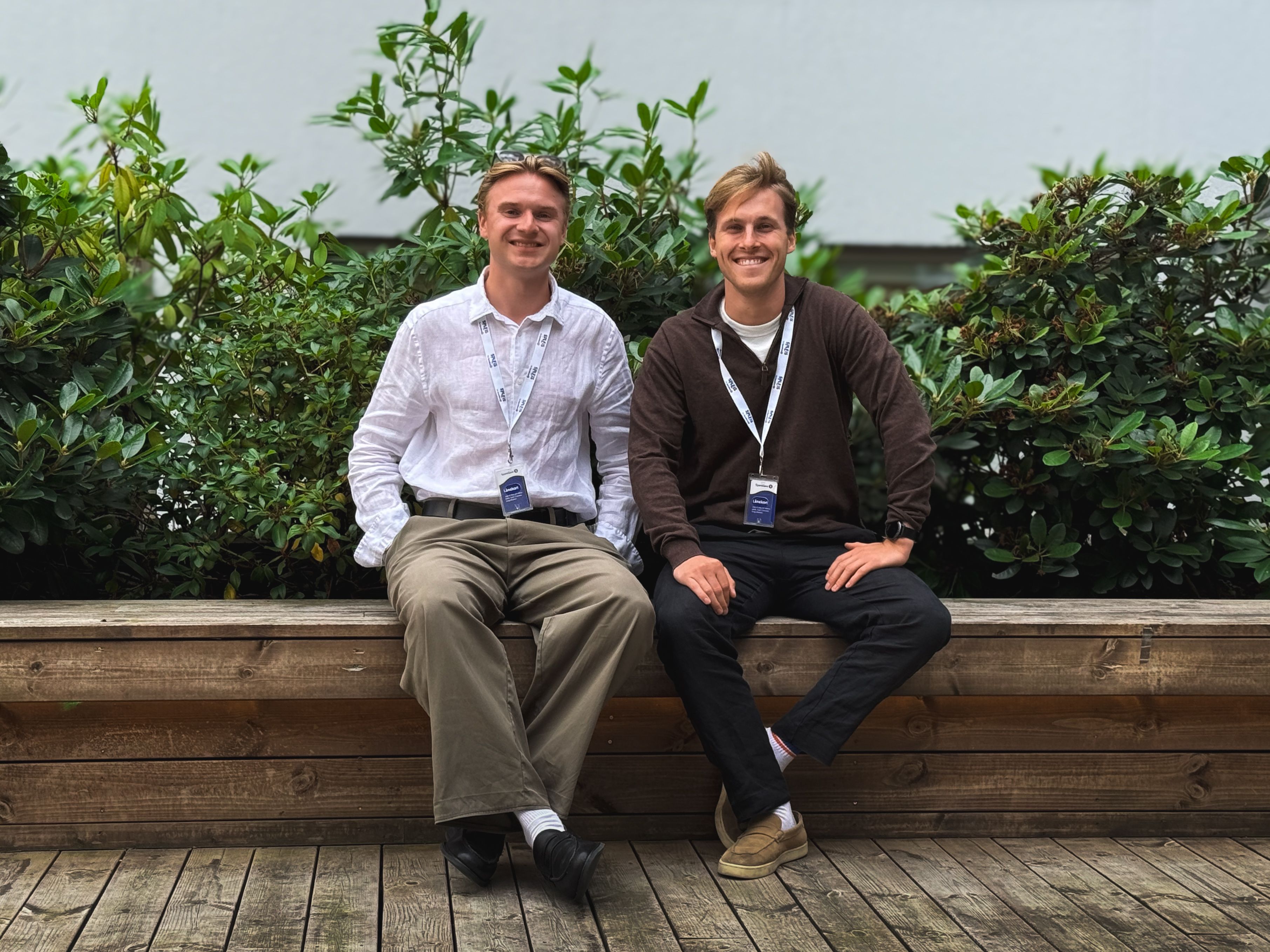 Tobias og Magnus, sommestudentene hos Spleis