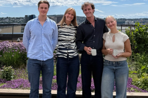 Gruppebilde av Victor, Karine, Birk og Christine