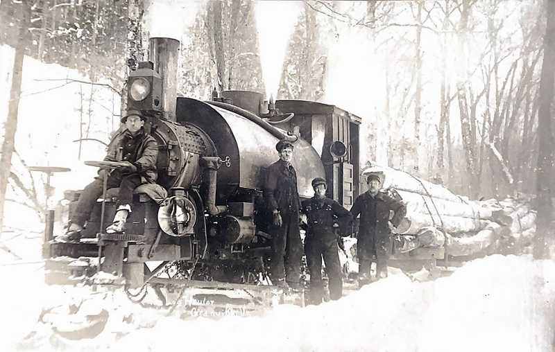 Lombard crew posing for a photo with “Dinah” circa 1913 - 1918.