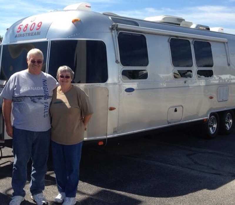 2017 Workampers Vicci and Tom