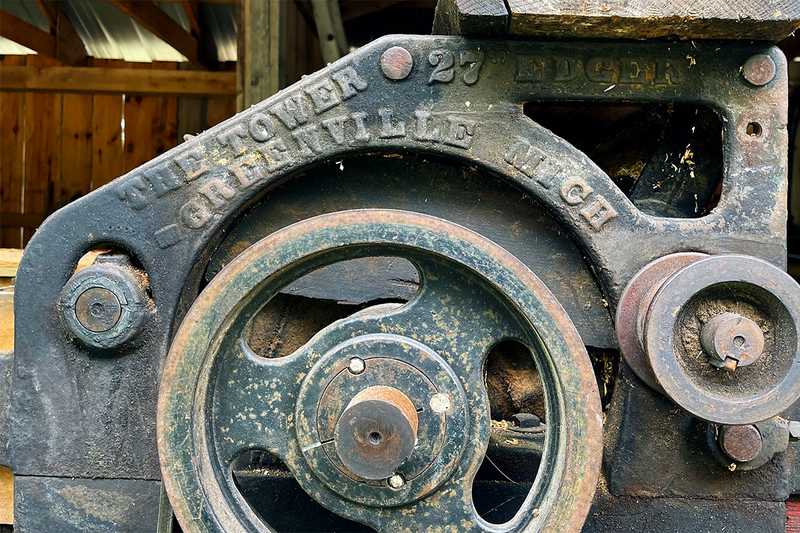 Closeup of Tower board edger