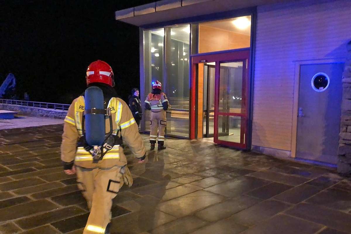Stjerneskot fylte venterom med røyk