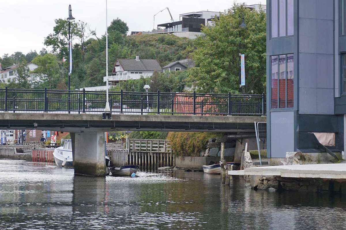 Framdrift med elvepromenaden