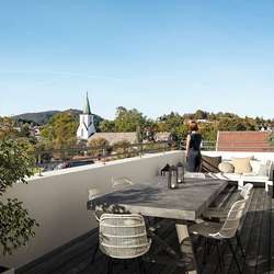 Nokre av terrassane er over 30 kvm. (Ill.: Os Bygg og Eigedom/HLM Arkitektur AS)