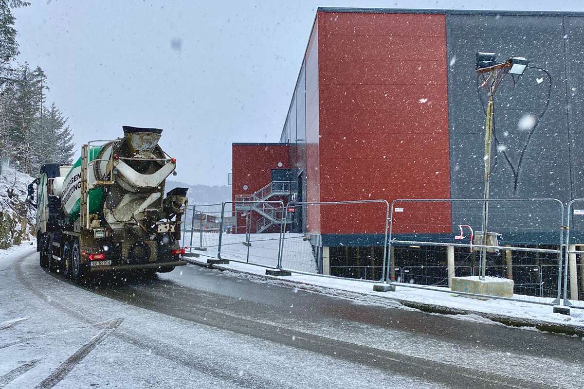 Håper fotgjengarar sluttar å gå her