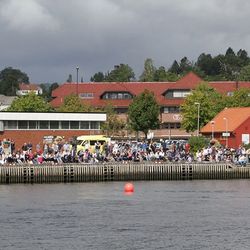 Dragebåtfestivalen hadde stort publikum. (Foto: KVB)