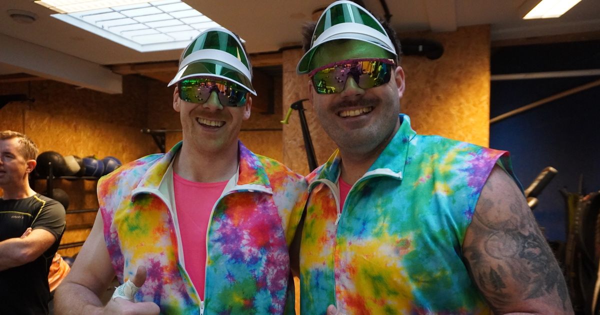 Når treningsvilje møter glorete humor: Bad Taste-maraton på Øyro