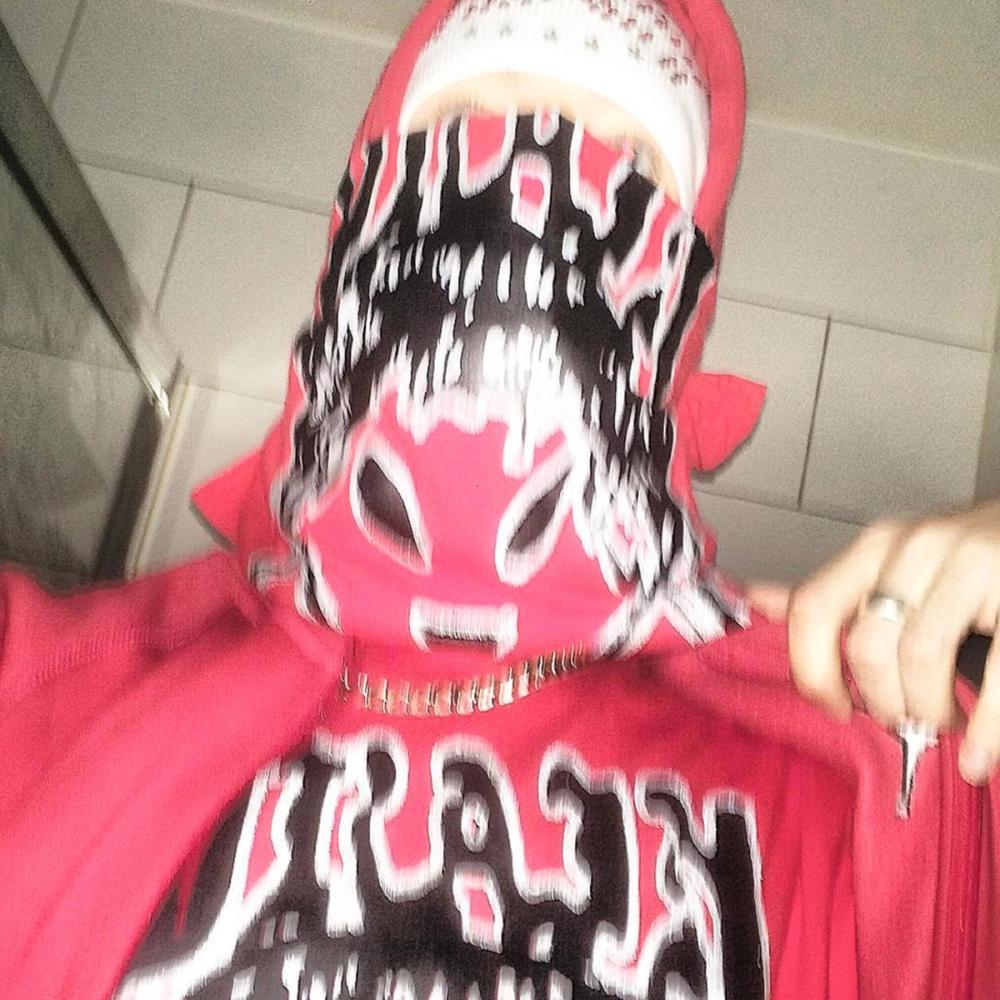 D925 Red Alien Tee — image 5 of 9