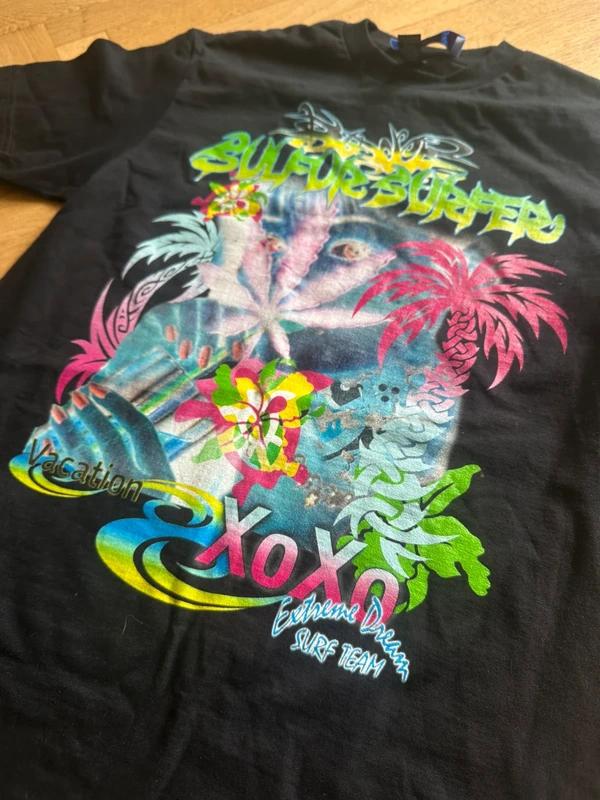Sulfur Surfer Tee (Black) — image 2 of 4