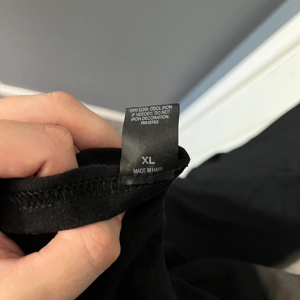 Idol Tee (Black) — image 6 of 6