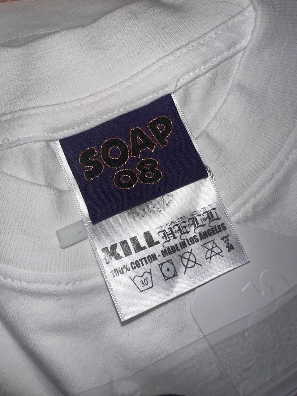 SOAP08 Très Désolée Tee — image 4 of 4
