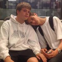 Rainworld Hoodie (Karman) - Thumbnail 6