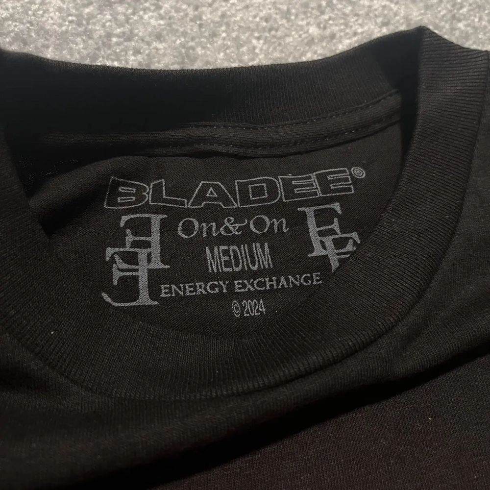 Razorwire / Exer Tee (Black/Pink) (US) — image 5 of 7