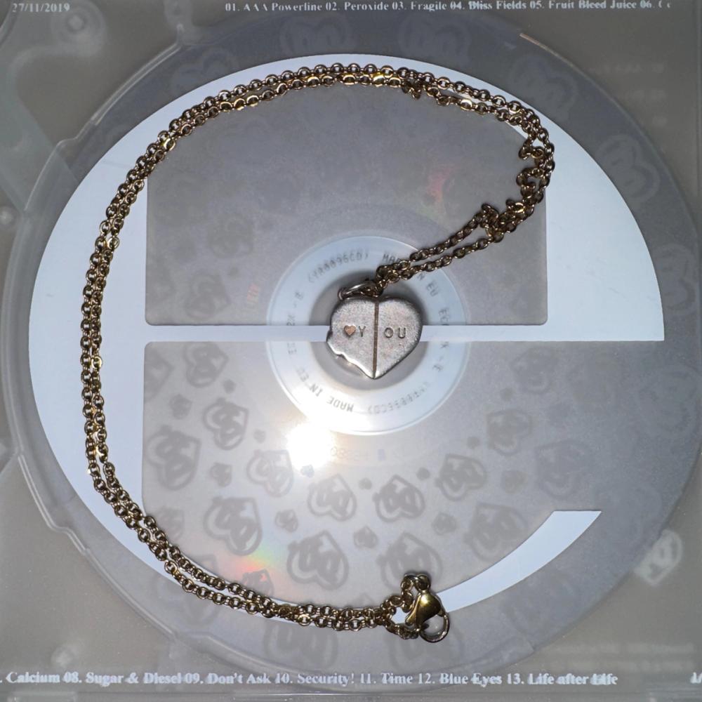 g'LOSS Love Pill (v1) — image 2 of 3