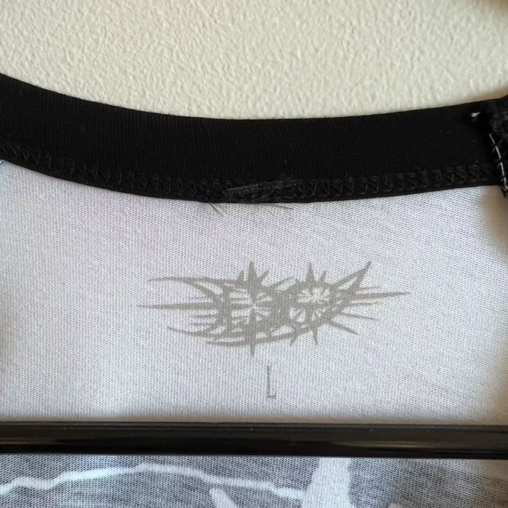 Tour Raglan (White /Black) — image 5 of 6