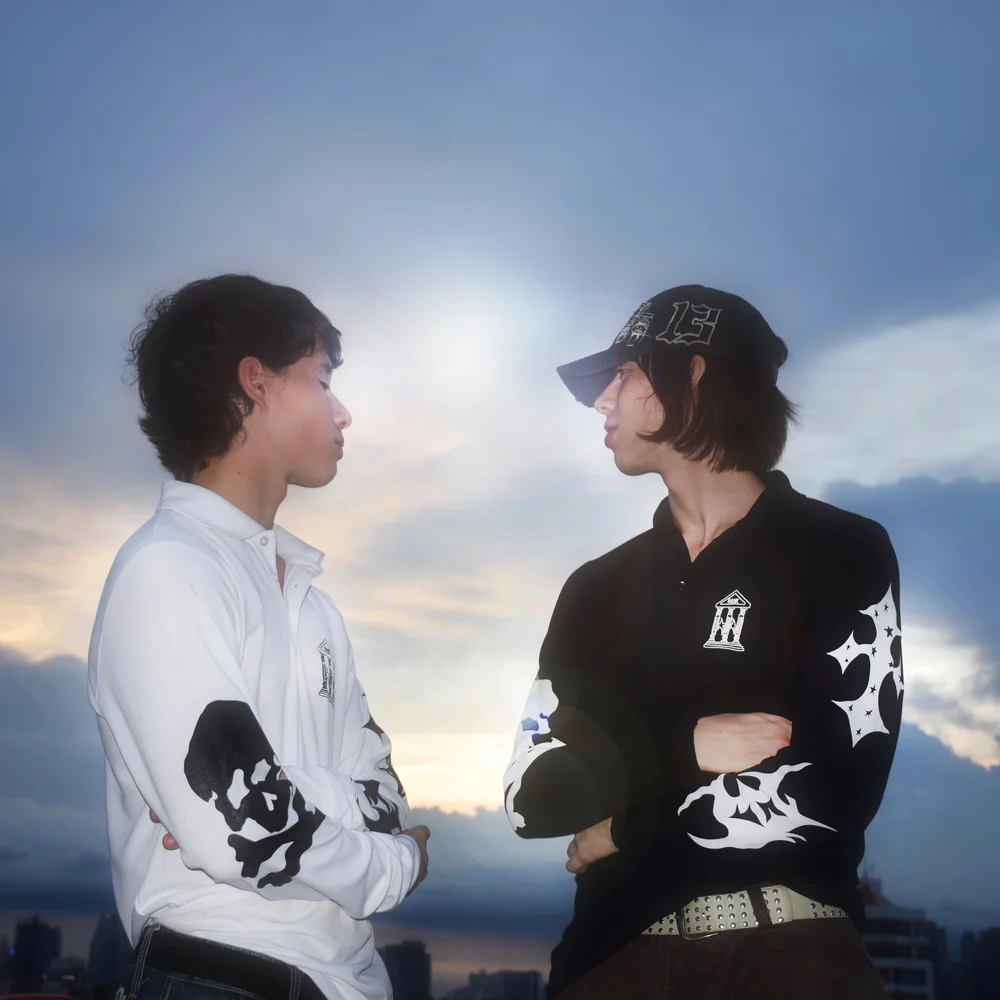 SNOWMOON ★ Bank of Star Polo Longsleeve Bank of Star Polo Longsleeve (Black) — image 6 of 7