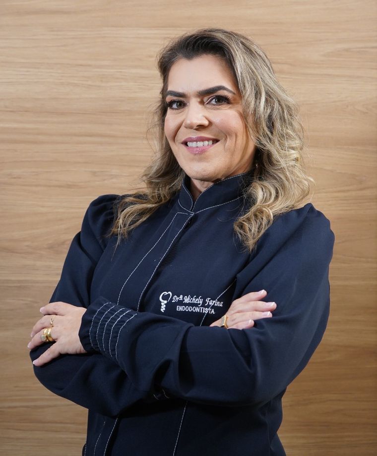 Dra. Michely Farina