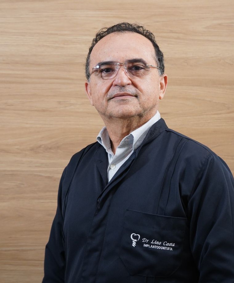 Dr. Lino Costa