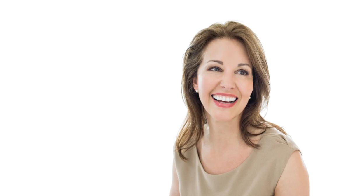 Especialistas explicam a diferença entre prótese dentária e implante
