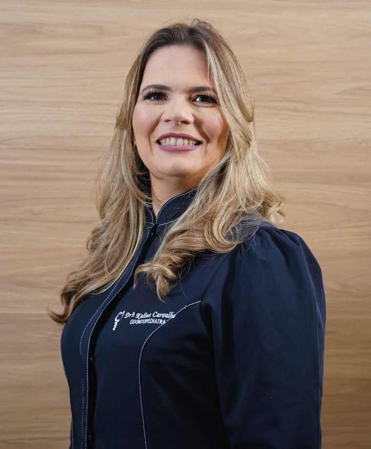 Dra. Kalina Carvalho