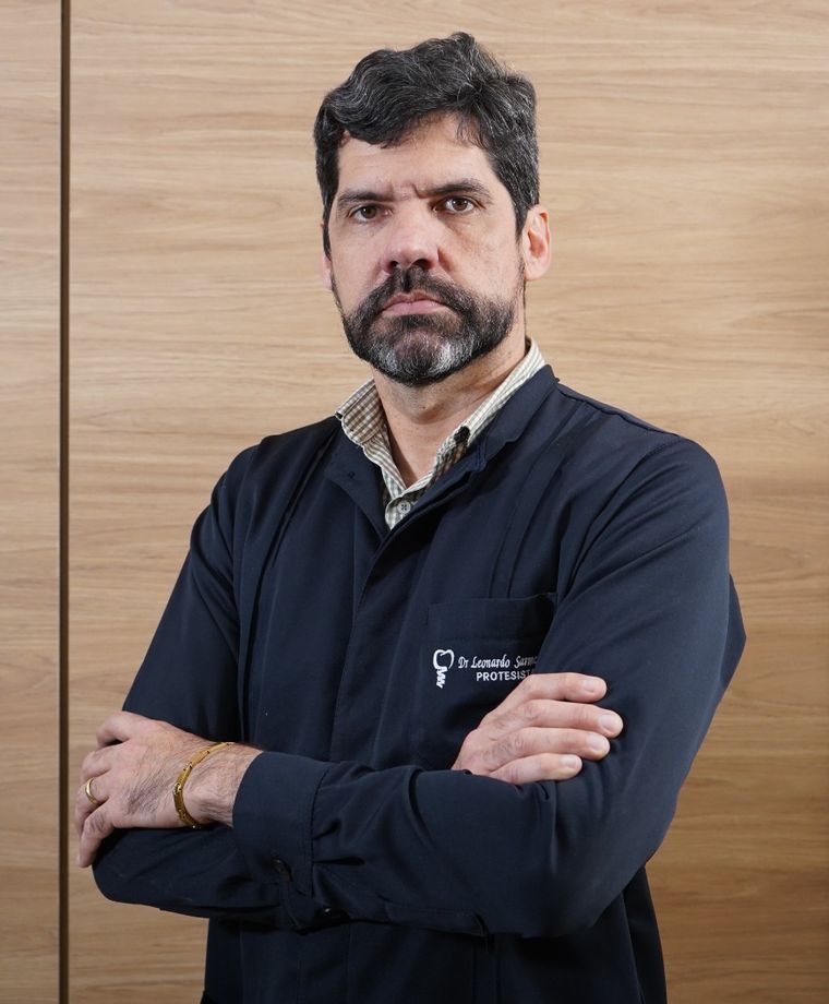 Dr. Leonardo Gadelha