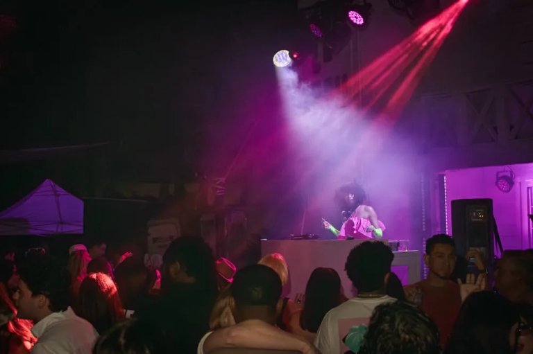 Adi Oasis and Demi Riquísimo headlined Babël’s Friday #MMW soirée (2)