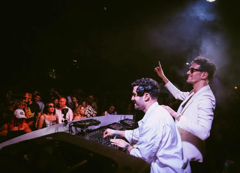 A-Trak and Friends deliver yet again! An electric lineup featuring Dennis Ferrer, The Brothers M (5)