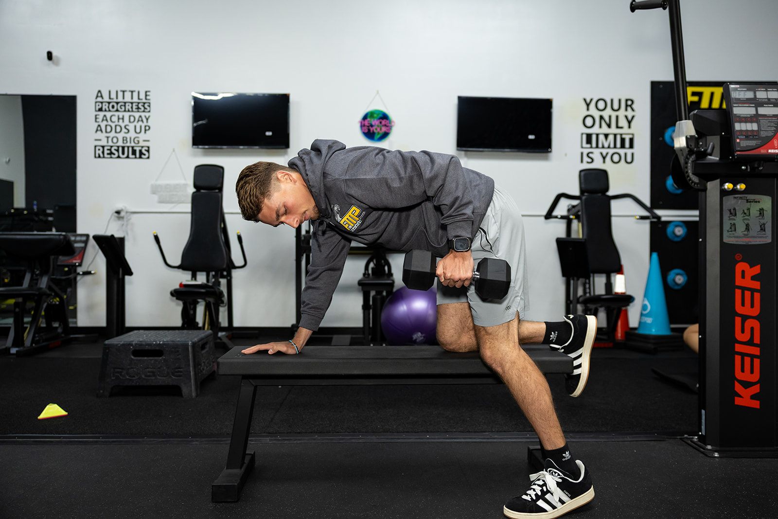 Athlete Training (30 min) + Recovery