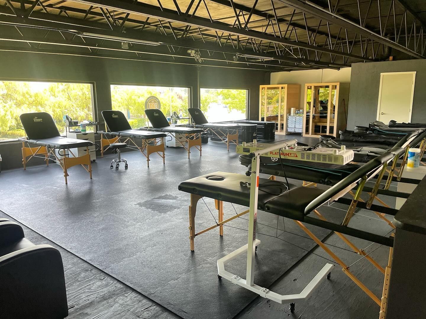 Recovery Lounge Services