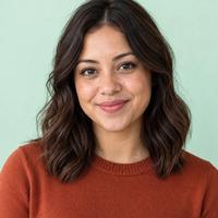 Juliana E., Amazon Seller
