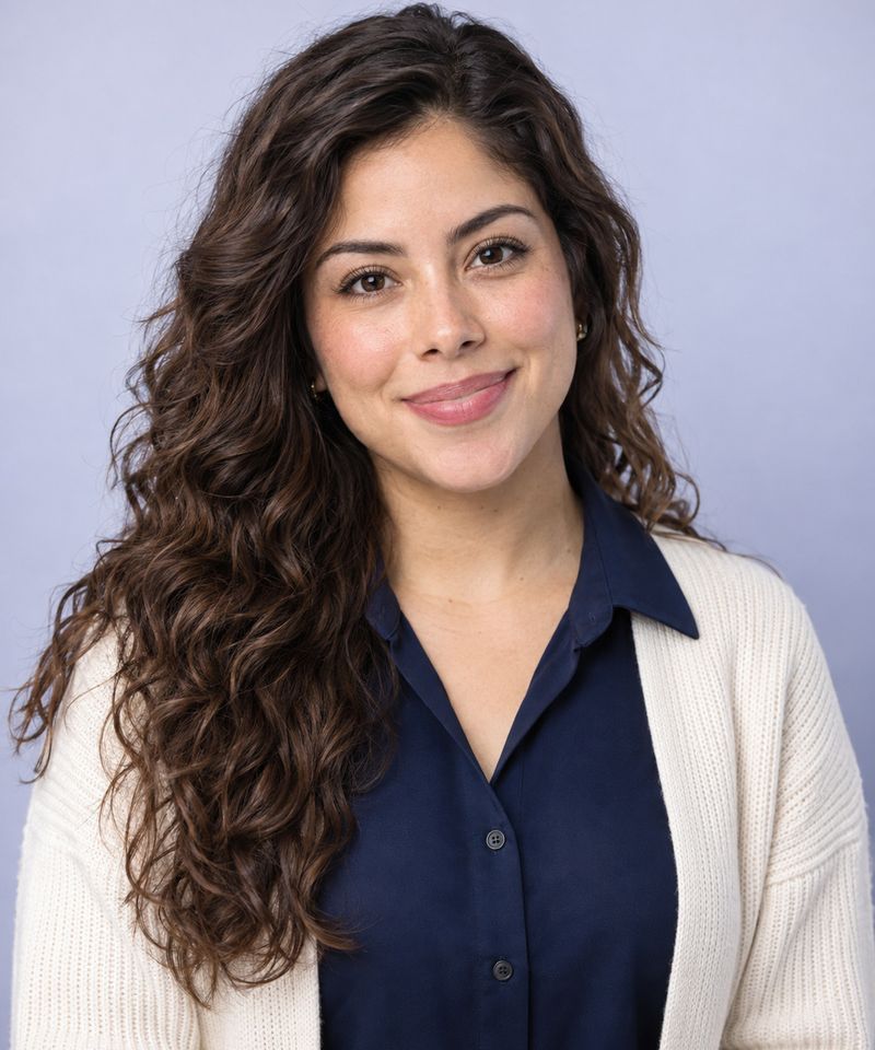 Renata Vidal, Bilingual Sales Outreach Assistant