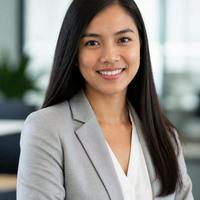 Lisa J., Real Estate Assistant