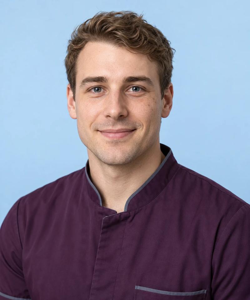 Maxwell C., Healthcare Assistant