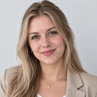 Renata C., Copywriter
